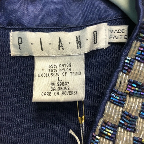PIANO zip up sweater with sequin faux pockets and collar sparkling charm… - Picture 8 of 12